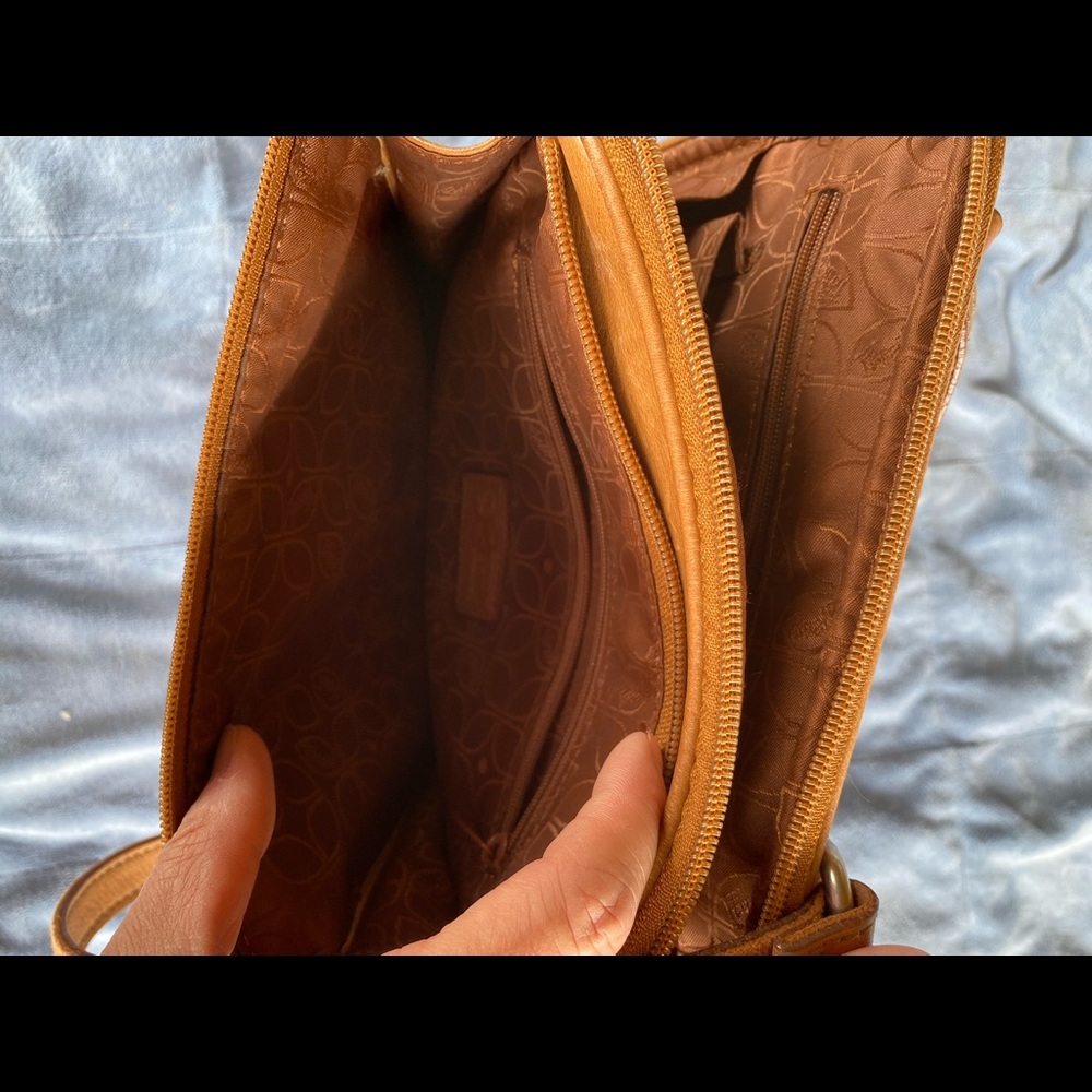 Fossil Purse - Picture 7 of 8
